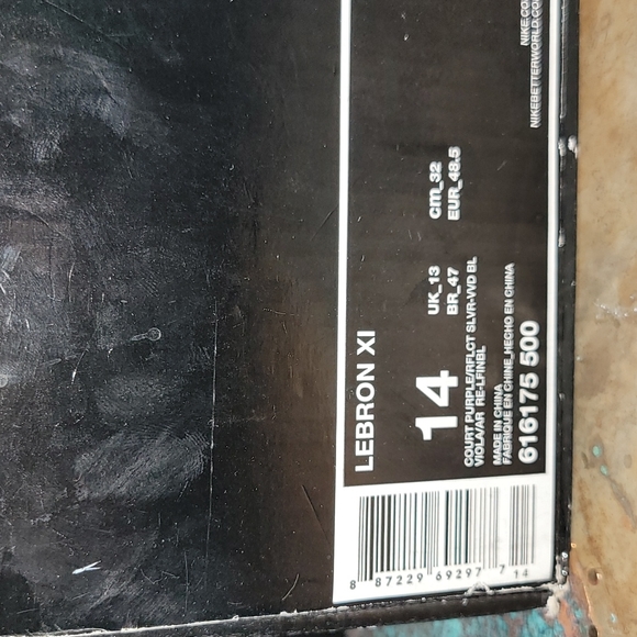 2014. Lebron XI. Size 14. Charlotte hornet colorway. With original box. Worn 1 - Picture 10 of 16